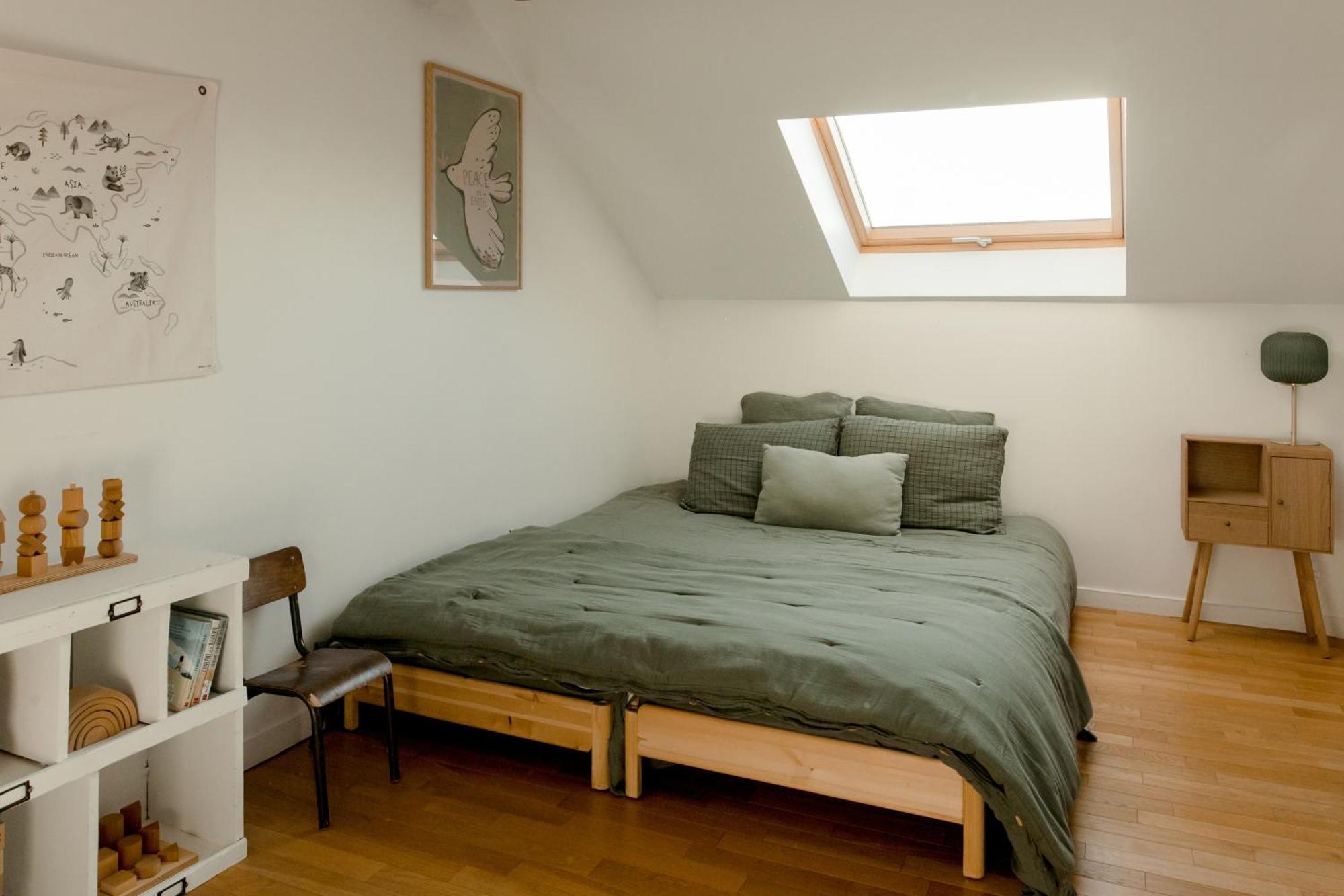 Logement Entier Ou A Partager Dans Maison Familiale A Rueil Malmaison, Proche De Paris La Defense ภายนอก รูปภาพ