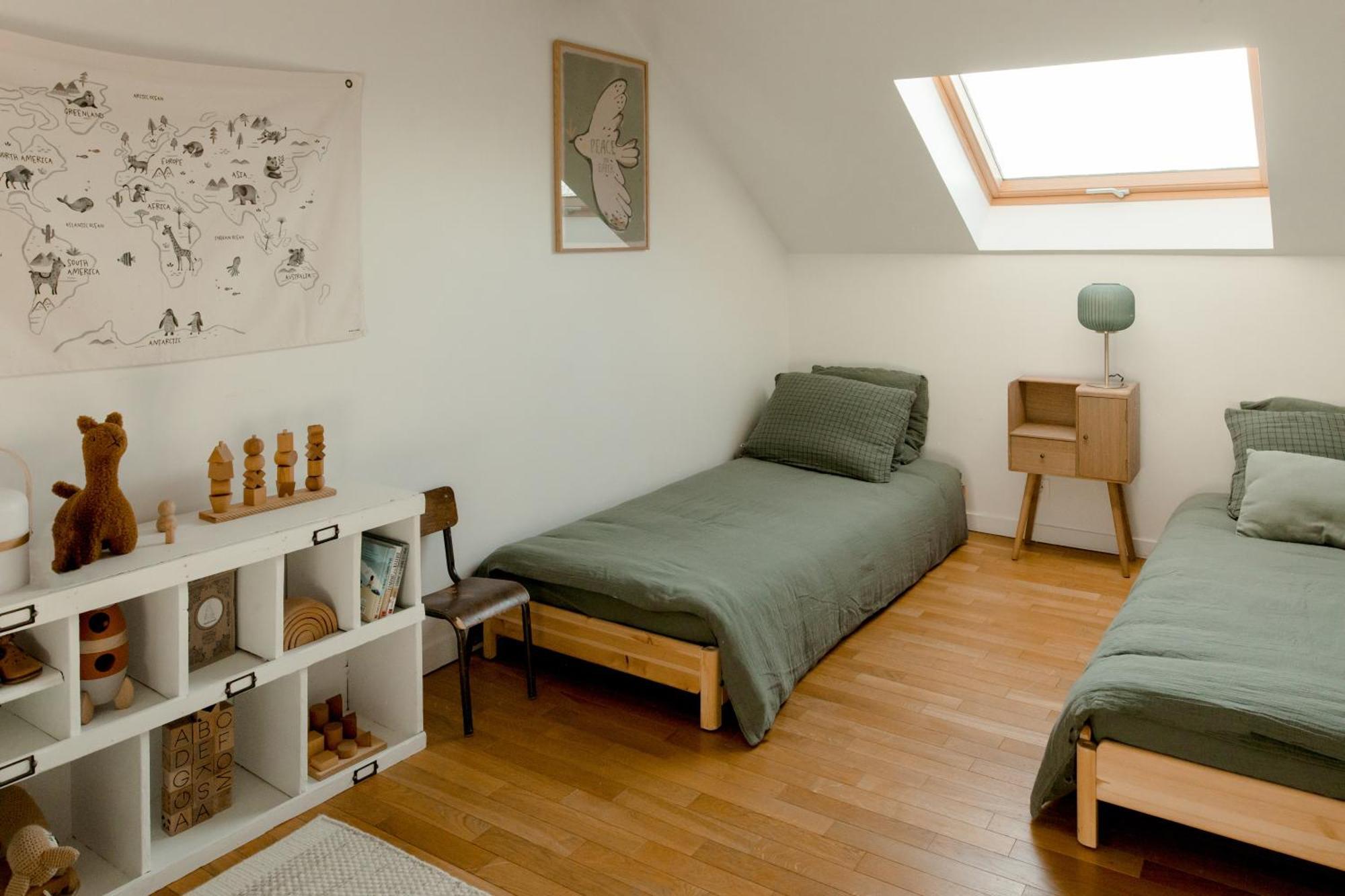 Logement Entier Ou A Partager Dans Maison Familiale A Rueil Malmaison, Proche De Paris La Defense ภายนอก รูปภาพ